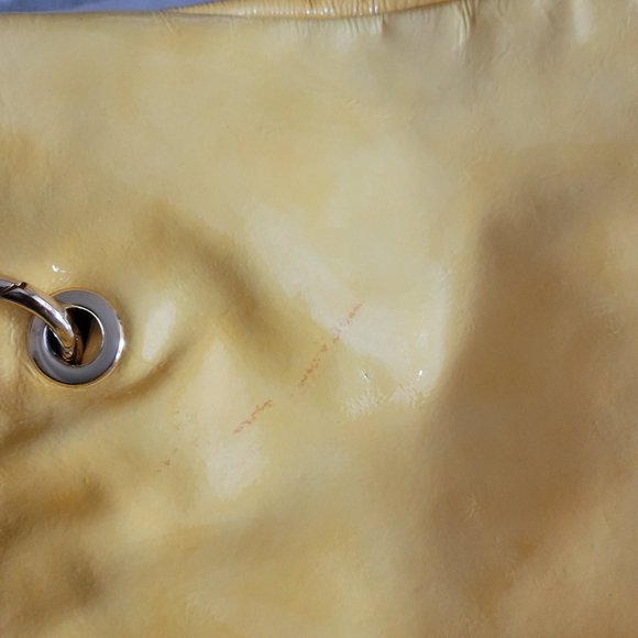 💥💥HOST PICK💥💥Cavalcanti Patent Yellow Quilted Tote - Picture 16 of 16